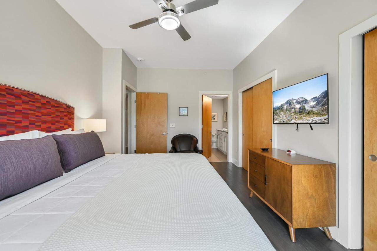 45 Asheland Avenue Unit 406